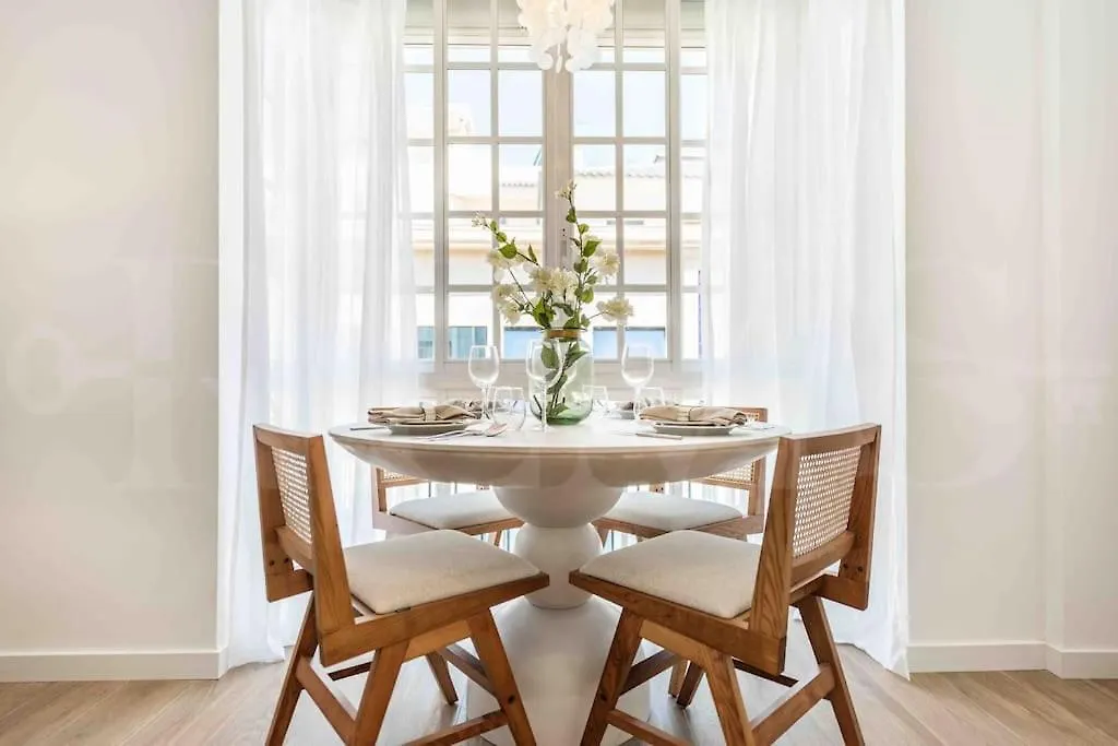 Chic Quiet Apartment Near The Center By Rems 马拉加