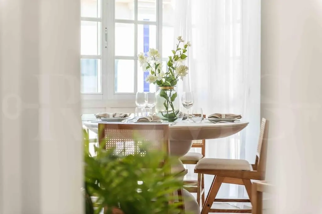 Chic Quiet Apartment Near The Center By Rems 马拉加