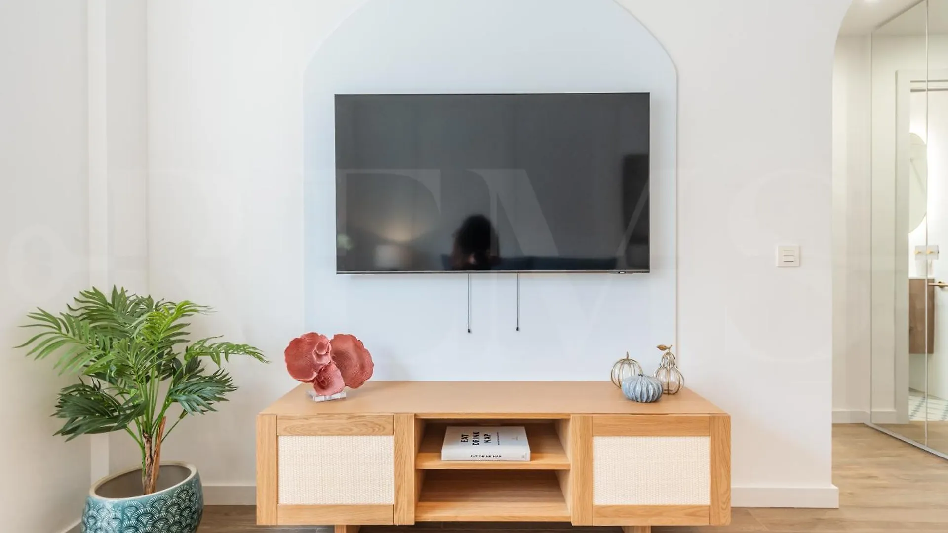 Chic Quiet Apartment Near The Center By Rems 马拉加